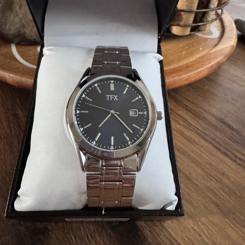 Mens Watch NIB